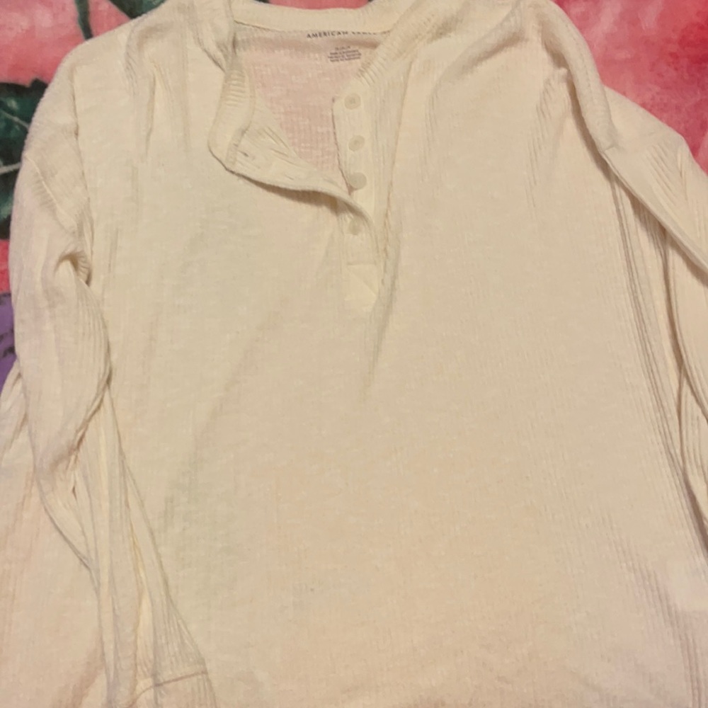 American eagle sweater